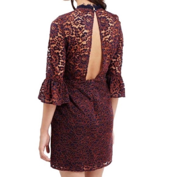 Lace Bell Sleeve Dress - Picture 2 of 8